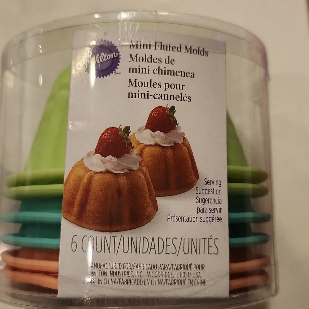Mini Silicone Fluted Molds and Best of The Bundt Recipe Book